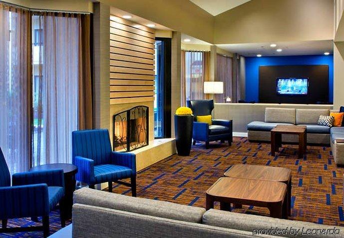 Courtyard Syracuse Carrier Circle 3*